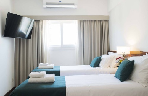 San Cristobal Hotel | Hotel 6 De Octubre