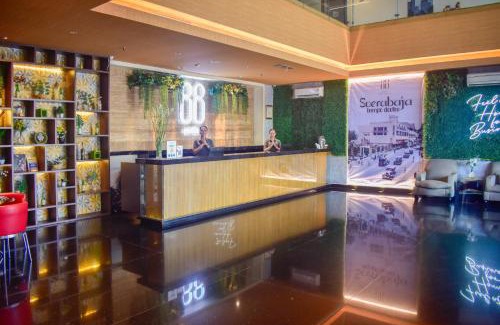 Surabaya Hotel | Hotel 88 Embong Malang Tunjungan Surabaya by WH - Breakfast with The Best View on The Highest Floor and Strategic Location in The City Center