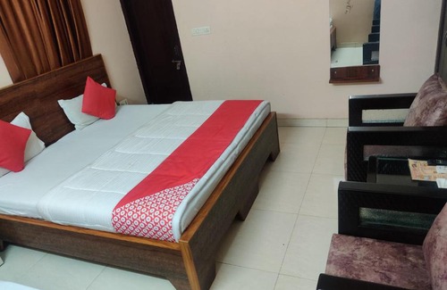 Sindhi Camp Hotel | Hotel Aarjee Crescent Jaipur