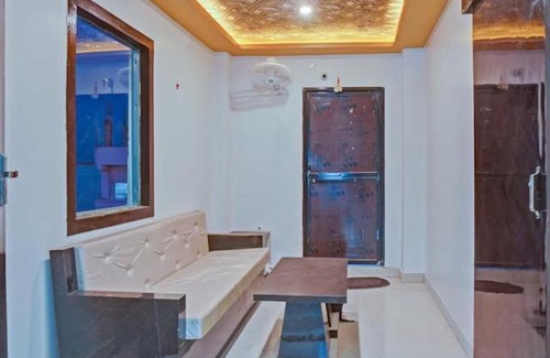 Patna Hotel | Hotel Aditya Inn