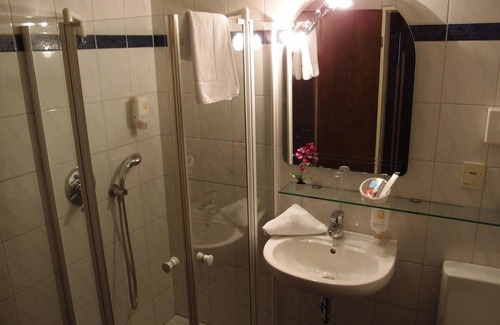 Gross-Gerau Hotel | Hotel Adler