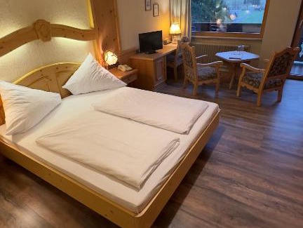 Zoeblen Hotel | Hotel Alpenrose