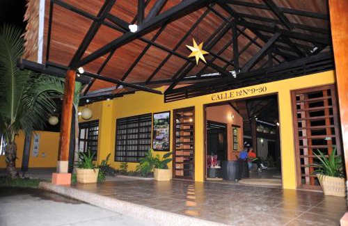 Leticia Cabin | Hotel Amazon Bed And Breakfast