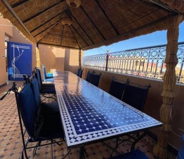 Merzouga Hotel | Hotel Apartments Lexpert " Riad The Family"