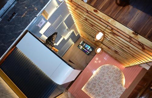 Haraiya Hotel | Hotel Arcadia Awadh