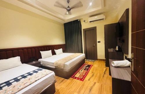 Haraiya Hotel | Hotel Arcadia Awadh