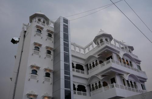 Udaipur Hotel | Hotel Arryaa Inn