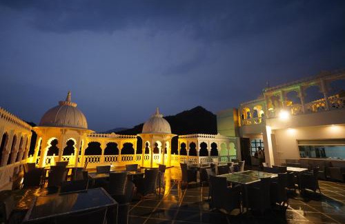 Udaipur Hotel | Hotel Arryaa Inn