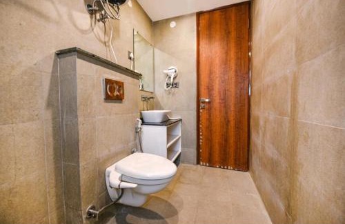 Mahipalpur Extension House | Hotel Atithi Plaza Near TERMINAL 3 Delhi Airport With Free Airport Pickup