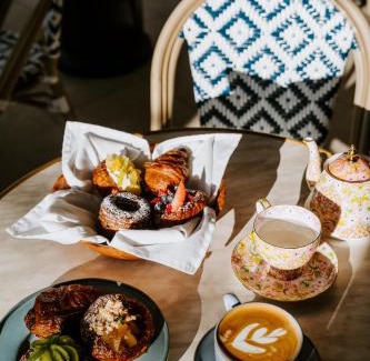 Eden Hotel | Hotel Australasia