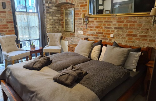 Domviertel Hotel | Hotel b&b altes hinterhäusel