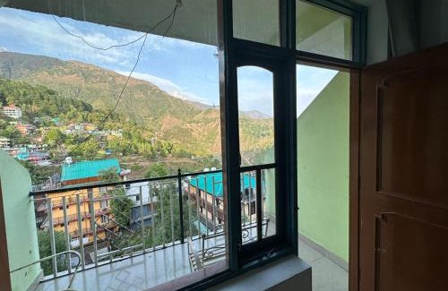 Dharamshala Hotel | Hotel Backpacers Mcleodganj