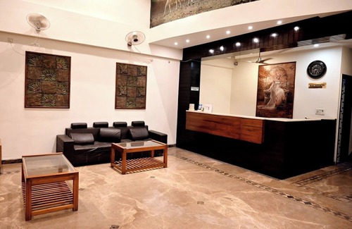 Marhi Hotel | Hotel Badrika Inn