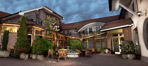 Komarno Hotel | Hotel Banderium