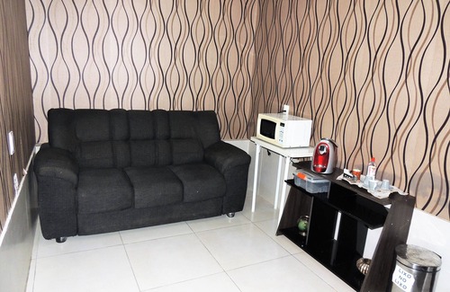 Belo Horizonte Hotel | Hotel BH Inn Palmares - Easy Access to Cristiano Machado, Centerminas and Minas Shopping