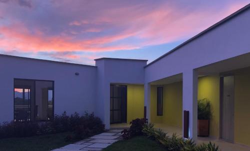 Quimbaya House | Hotel Boutique La Ceiba