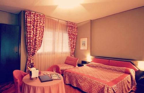 Pesaro Hotel | Hotel Bristol