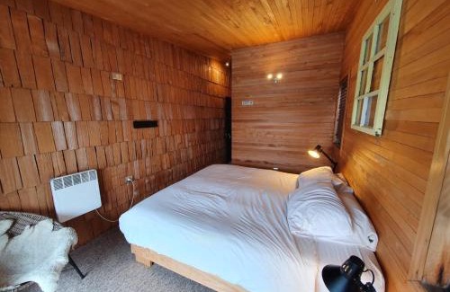 Castro Hotel | Hotel & Café Bauda