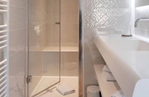 Beziers City Centre Hotel | Hotel Cafe Glacier Le XIX