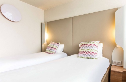 Seyssins Hotel | Hotel Campanile Grenoble Sud - Seyssins