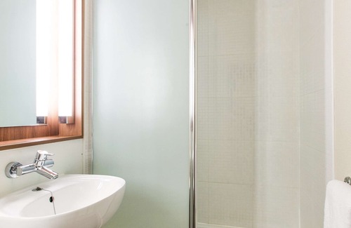 Seyssins Hotel | Hotel Campanile Grenoble Sud - Seyssins