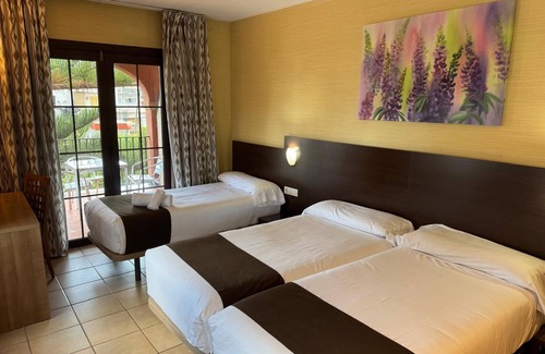 Castelldefels Hotel | Hotel Canal Olimpic