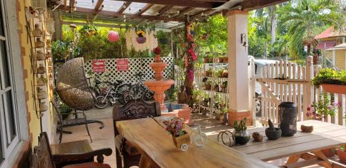 La Lima House | HOTEL CASA BONITA LA LIMA SAN PEDRO SULa
