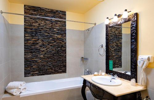 Sighisoara Hotel | Hotel Central Park Sighisoara