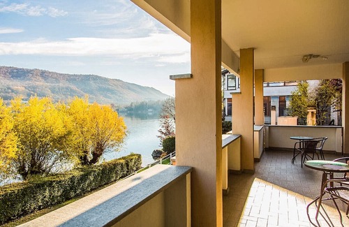 Avigliana Hotel | Hotel Chalet del Lago