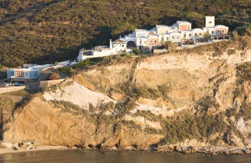 Ponza Hotel | Hotel Chiaia Di Luna