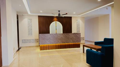 Gorakhpur Hotel | Hotel City Inn 2min Walk To Gorakhnath Temple