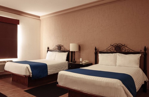 Juarez Municipality Hotel | Hotel Conquistador Inn By US Consulate
