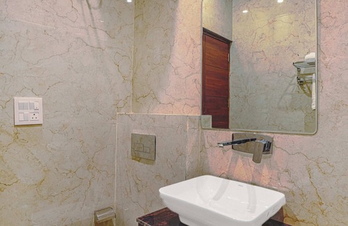 Zirakpur Hotel | Hotel Devine