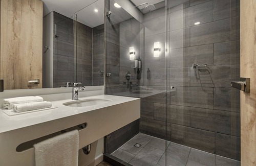 Fontibon Hotel | Hotel Distrito ZF By OxoHotel