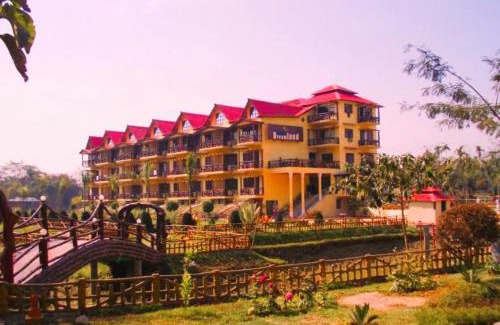 Lataguri Resort | Hotel Dream With Swimming Pool Facility In Lataguri