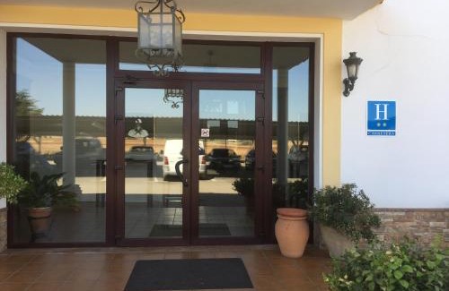 Villanueva del Trabuco Hotel | Hotel El Capricho