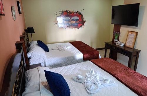 Antigua Guatemala Hotel | Hotel El Tambor OASIS Antigua Guatemala