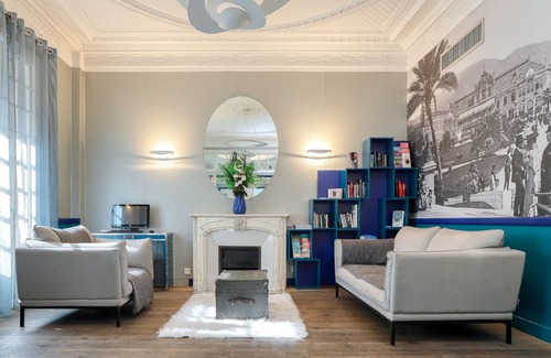 Centre Ville-Gare Hotel | Hôtel Excelsior by HappyCulture