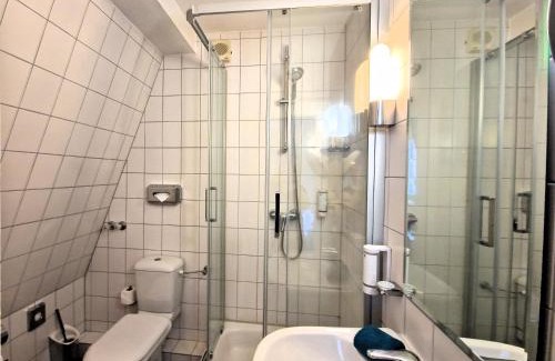 Niederkleveez Hotel | Hotel Fährhaus Niederkleveez