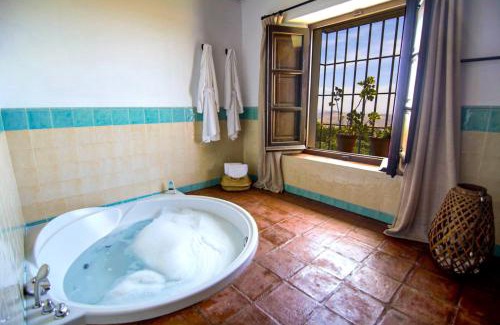 La Joya Hotel | Hotel Fuente del Sol