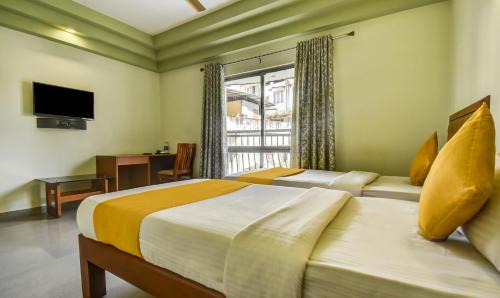 Kochi Hotel | Hotel Garden Inn