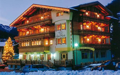 San Giovanni di Fassa Hotel | Hotel Garni San Nicolò