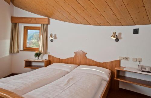 Schoenberg im Stubaital Hotel | Hotel Gasthof Handl