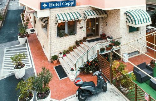 Pietra Ligure Hotel | Hotel Geppi