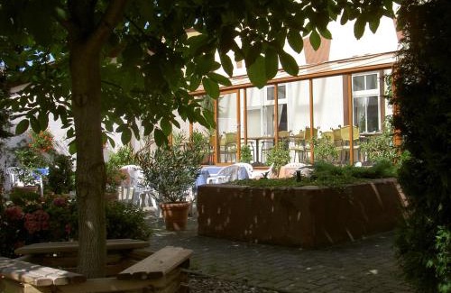 Bergen auf Ruegen Hotel | Hotel Gesellschaftshaus