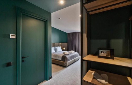 Tbilisi City Centre Hotel | Hotel Graf