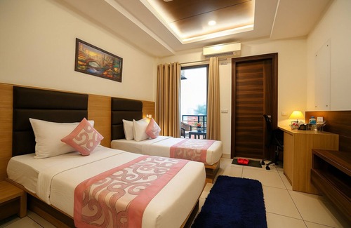 South West Hotel | Hotel Grand Regency by JMD Group Near Delhi IGI Airport