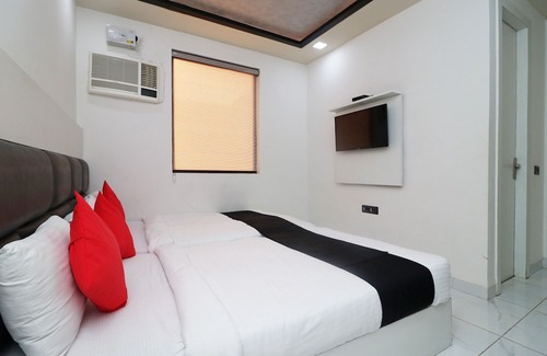 Taj Ganj Hotel | Hotel Grand Sparrow Inn