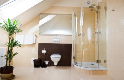 Boguchwała Hotel | Hotel Hibiskus