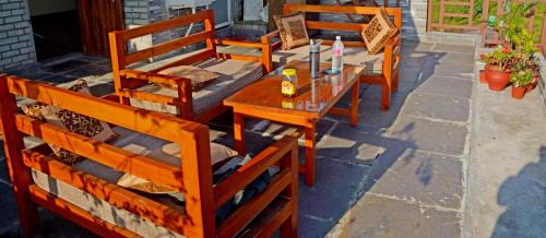 Pokhara Bed & Breakfast | Hotel Himalayan Home Lamagaun Pokhara 10 minute drive from tourist place lakeside rent Rooms